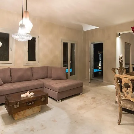 Amaranthine Imerovígli